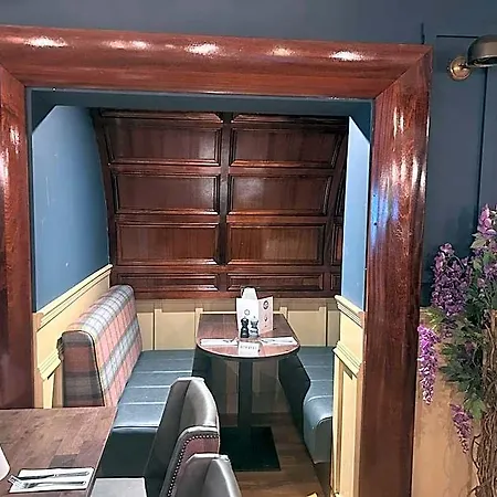 Dalys Inn