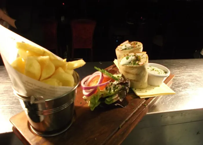 Dalys 2* Donore (Meath)